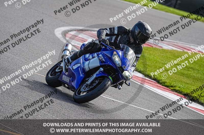 donington no limits trackday;donington park photographs;donington trackday photographs;no limits trackdays;peter wileman photography;trackday digital images;trackday photos